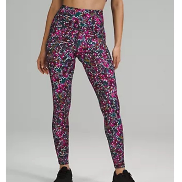 Lululemon fleece lined leggings size 2 - Picture 2 of 6